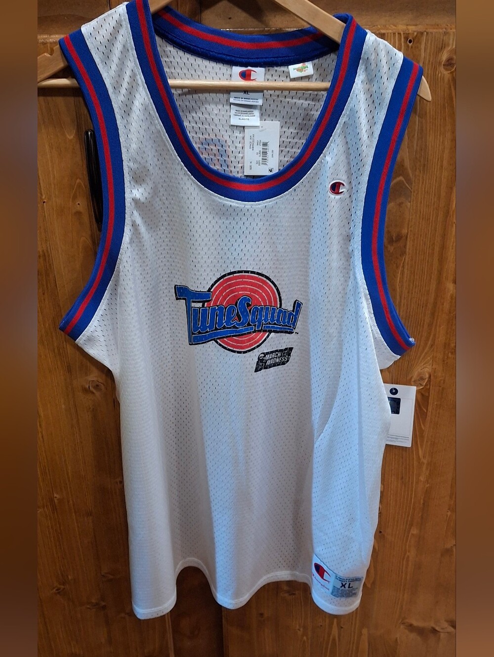Champion Tune Squad Jersey White Color Mens Size XL NEW Bugs Bunny